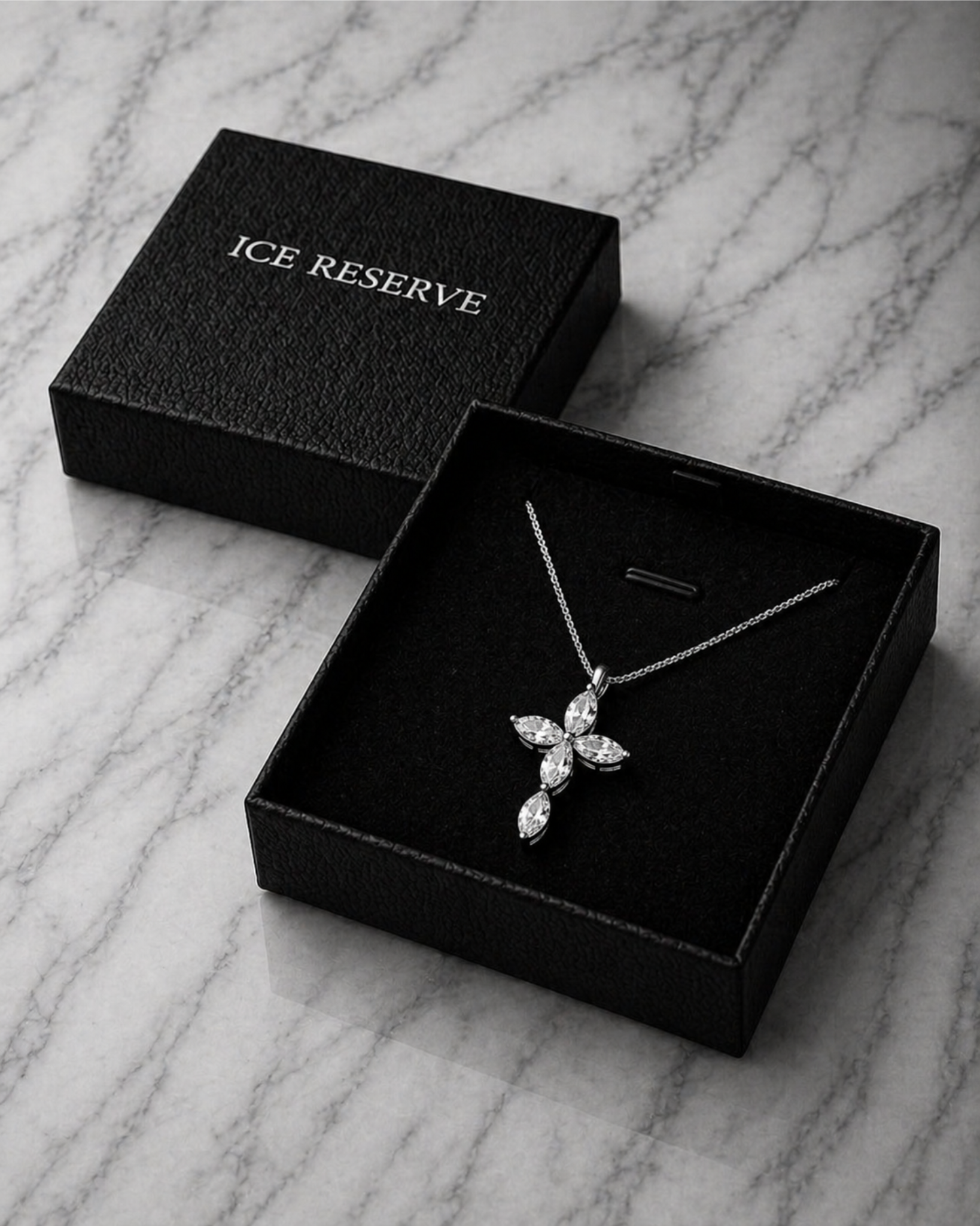 Marquise Cross