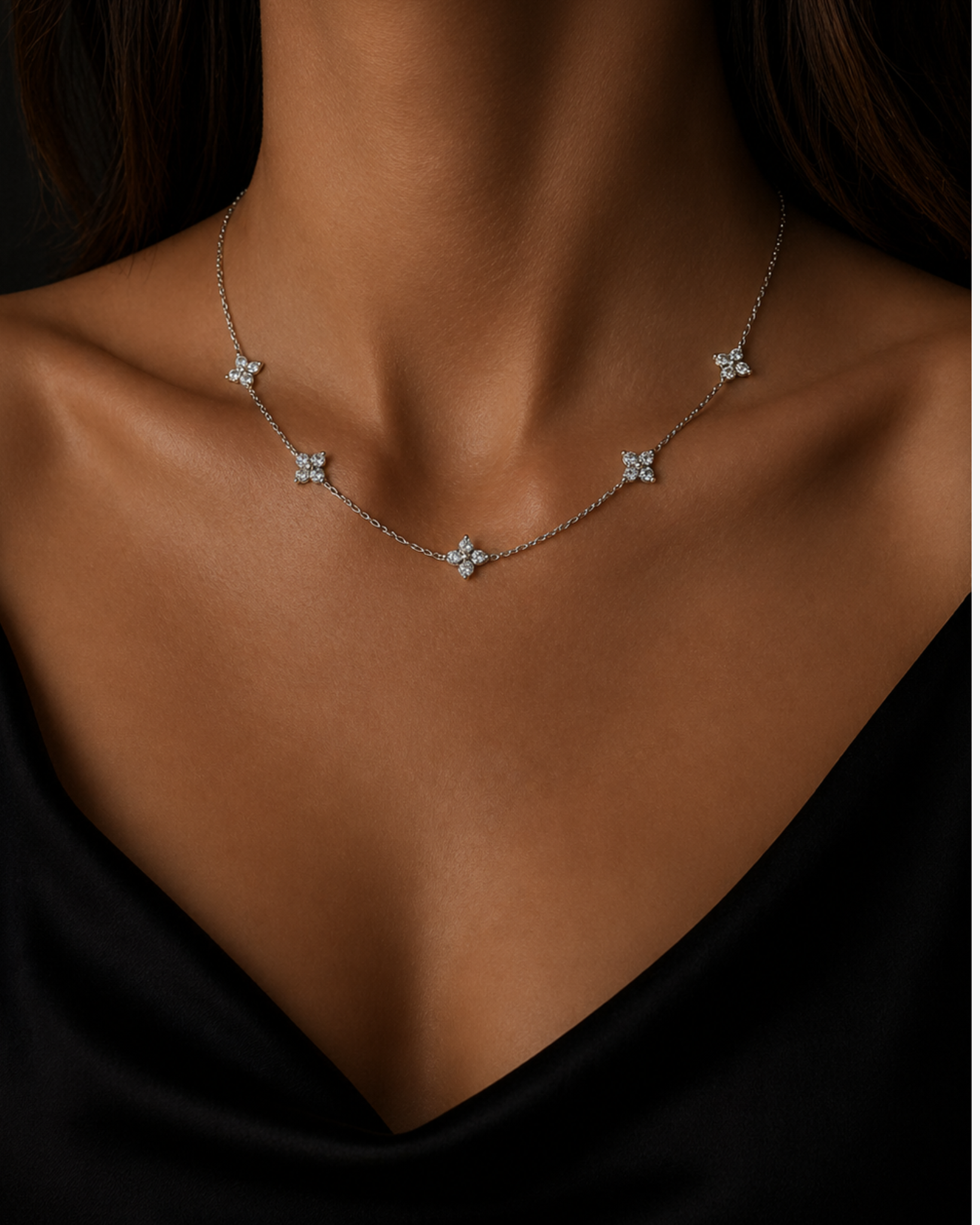 Silver Fleur Necklace