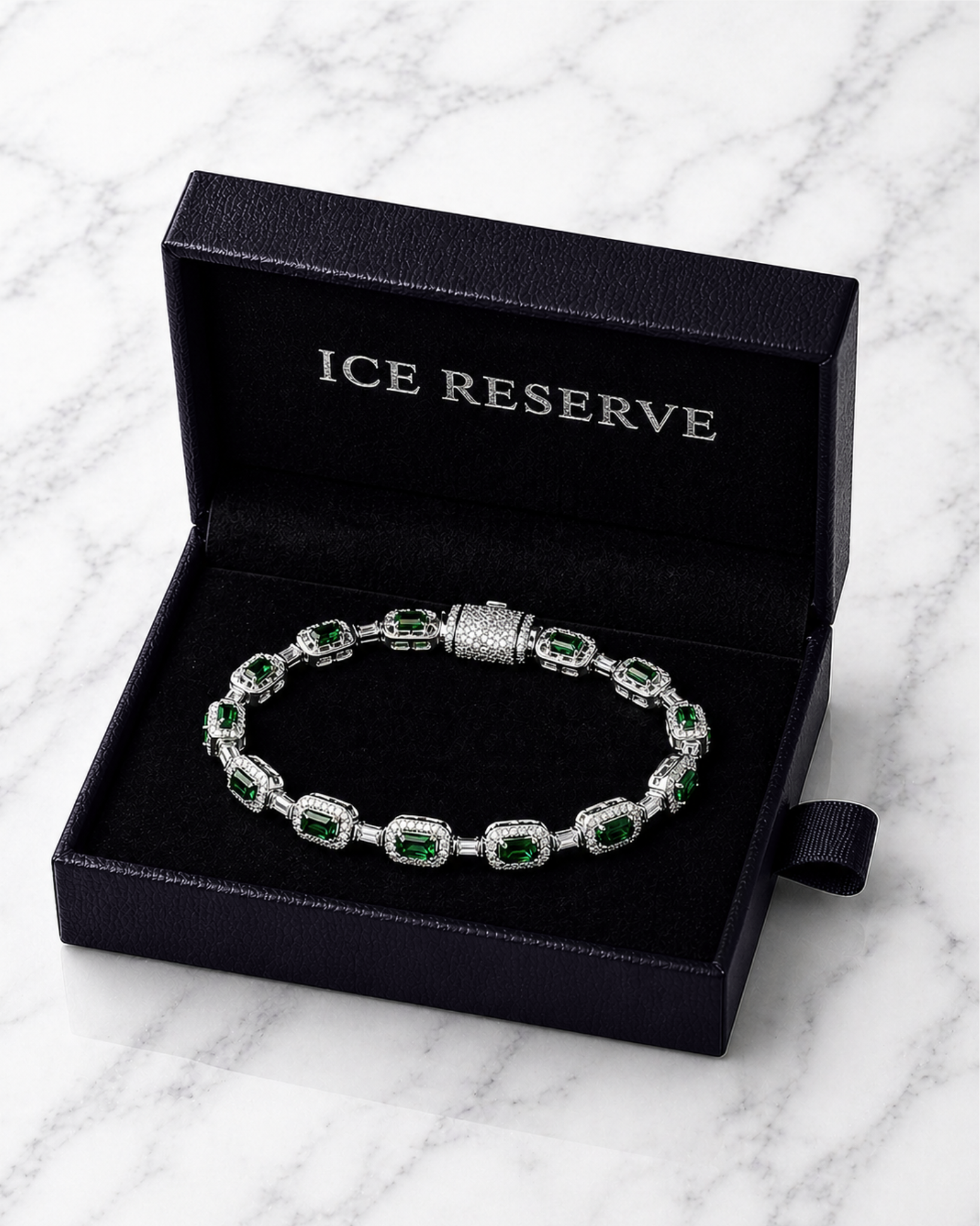 Emerald bracelet