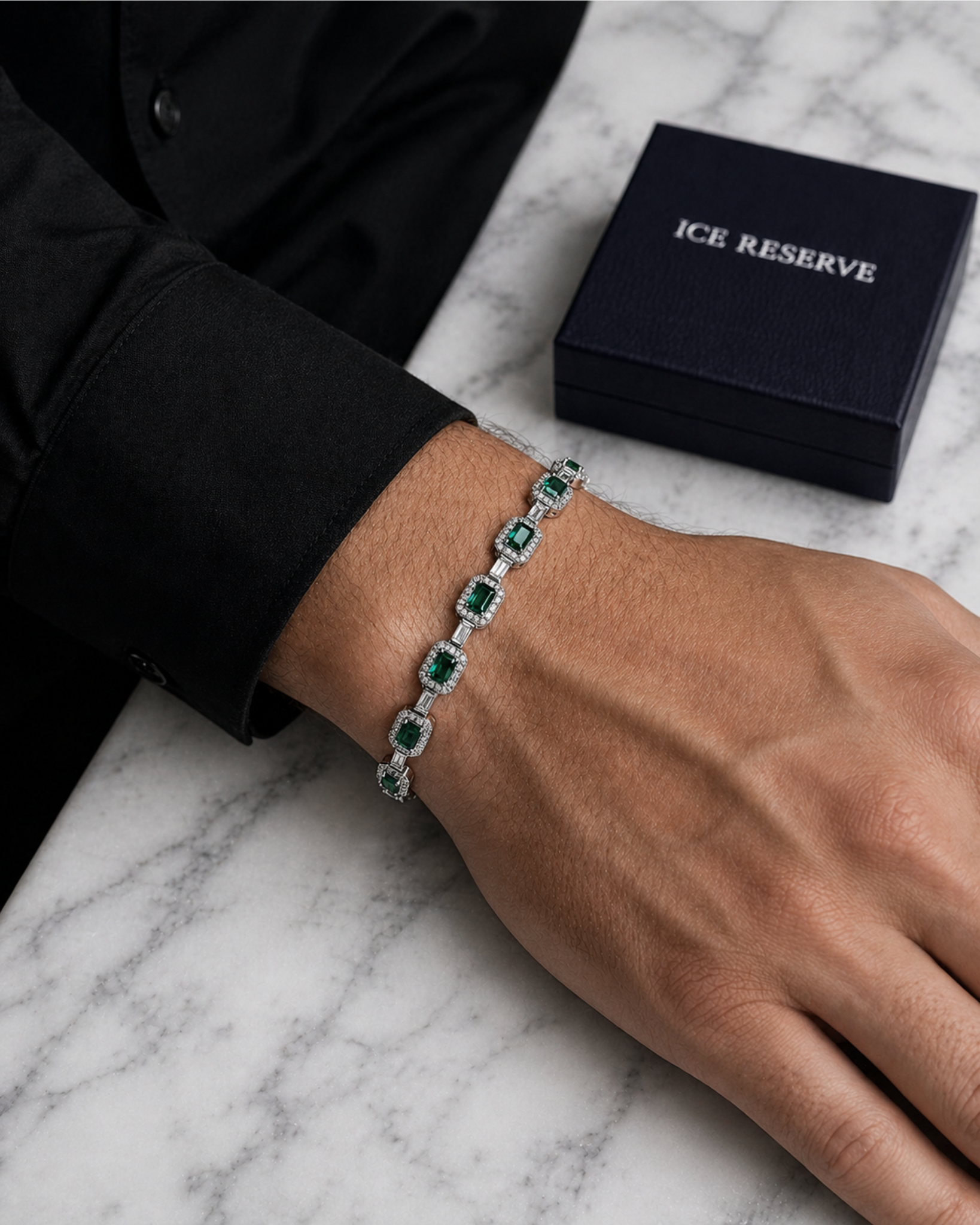Emerald bracelet